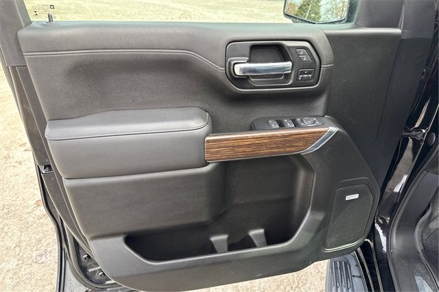 2022 Chevrolet Silverado 1500 LTD 4WD Crew Cab Short Bed High Country