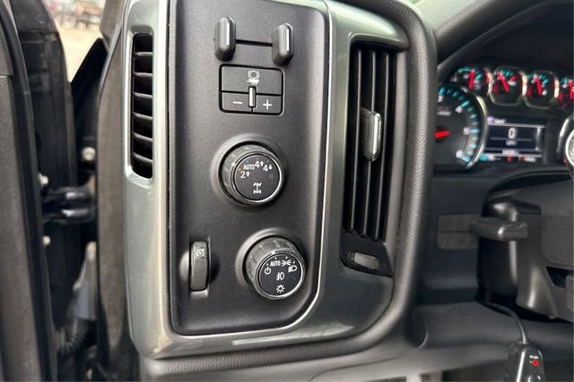 2017 Chevrolet Silverado 1500 2LT