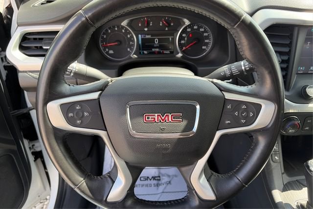 2017 GMC Acadia SLT-1