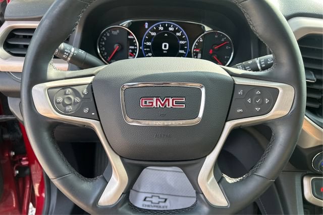 2023 GMC Acadia AWD Denali
