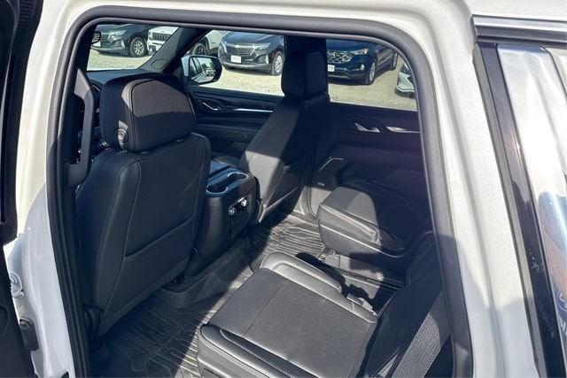 2022 GMC Yukon 4WD Denali