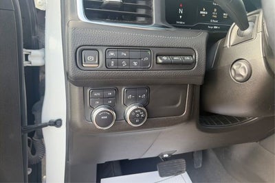 2022 GMC Yukon 4WD Denali