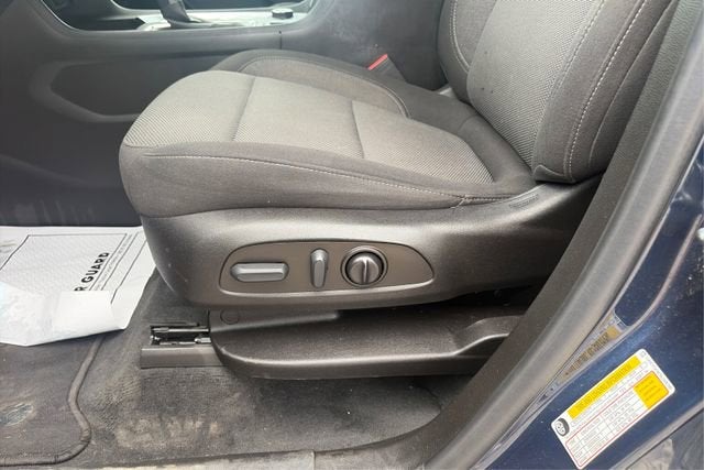 2022 Chevrolet Traverse AWD LT Cloth