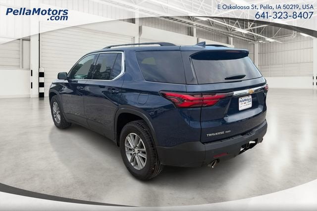 2022 Chevrolet Traverse AWD LT Cloth