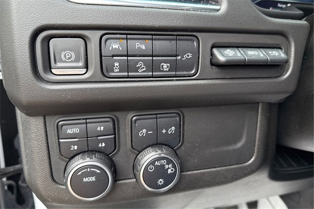 2022 Chevrolet Tahoe 4WD High Country