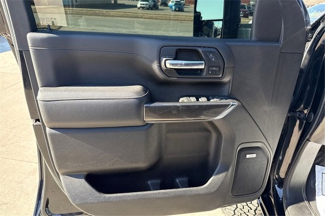 2023 GMC Sierra 2500HD 4WD Crew Cab Standard Bed AT4