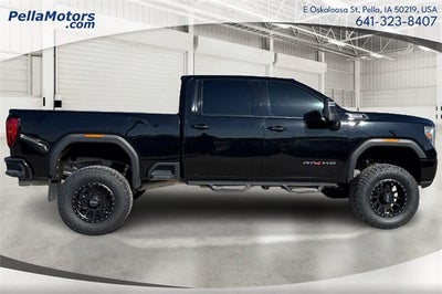 2023 GMC Sierra 2500HD 4WD Crew Cab Standard Bed AT4