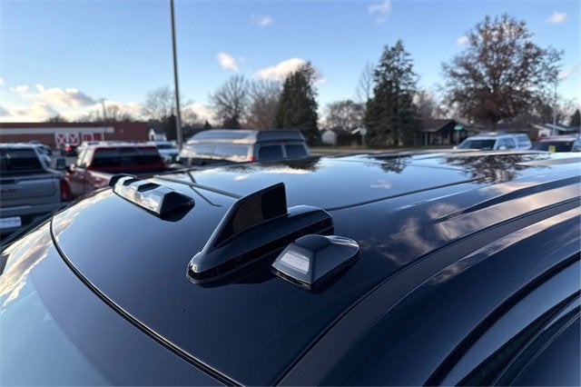 2025 GMC Sierra 2500HD 4WD Crew Cab Standard Bed AT4