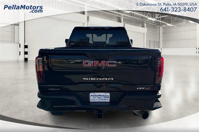 2025 GMC Sierra 2500HD 4WD Crew Cab Standard Bed AT4