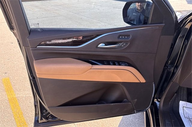 2021 Cadillac Escalade 4WD Sport