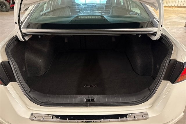 2020 Nissan Altima SR FWD