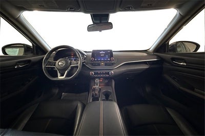 2020 Nissan Altima SR FWD