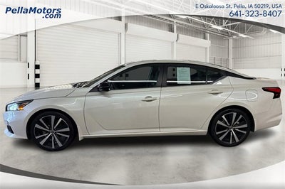 2020 Nissan Altima SR FWD