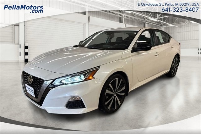 2020 Nissan Altima SR FWD