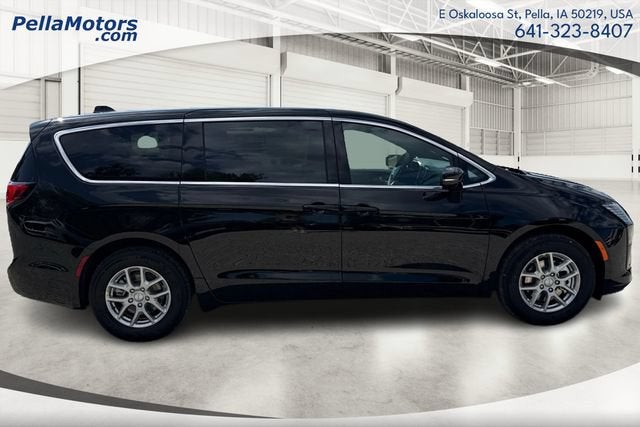 2027 Chrysler Pacifica PACIFICA SELECT