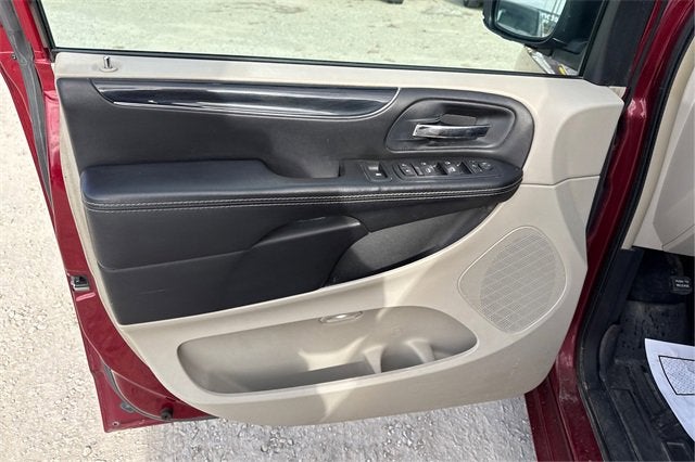 2014 Chrysler Town & Country Touring-L 30th Anniversary