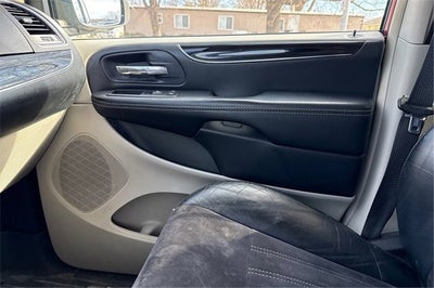 2014 Chrysler Town & Country Touring-L 30th Anniversary