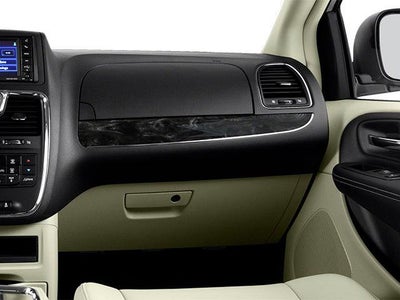 2014 Chrysler Town & Country Touring-L
