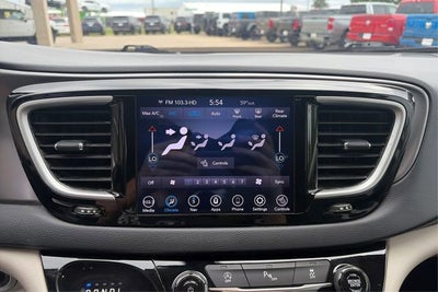 2020 Chrysler Pacifica Touring L Plus