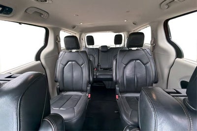 2020 Chrysler Pacifica Touring L Plus