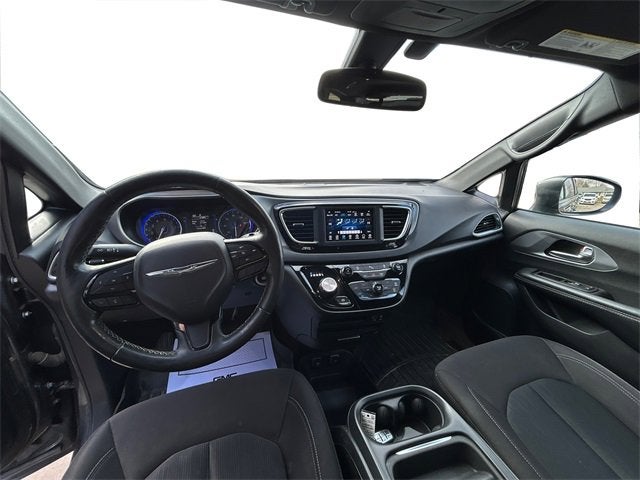 2020 Chrysler Pacifica Touring