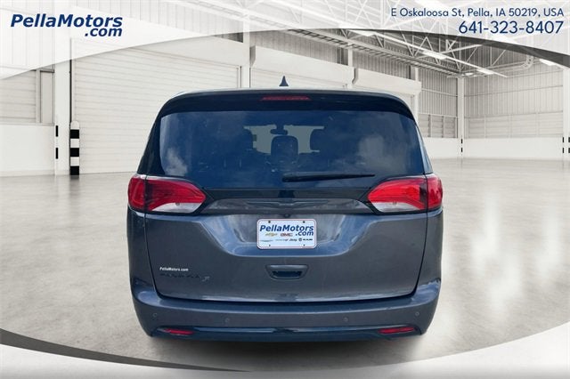 2020 Chrysler Pacifica Touring