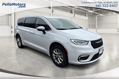 2023 Chrysler Pacifica Touring L AWD