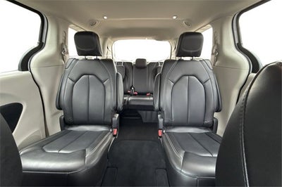 2023 Chrysler Pacifica Touring L AWD