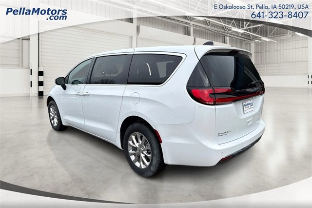 2023 Chrysler Pacifica Touring L AWD