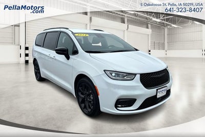 2024 Chrysler Pacifica Touring L AWD