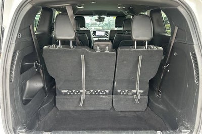 2024 Chrysler Pacifica Touring L AWD