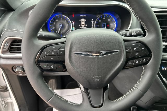 2024 Chrysler Pacifica Touring L AWD