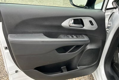 2024 Chrysler Pacifica Touring L AWD