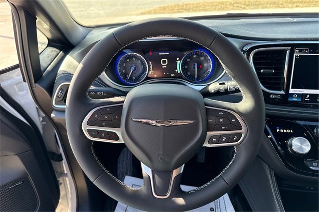 2026 Chrysler Pacifica PACIFICA LIMITED AWD