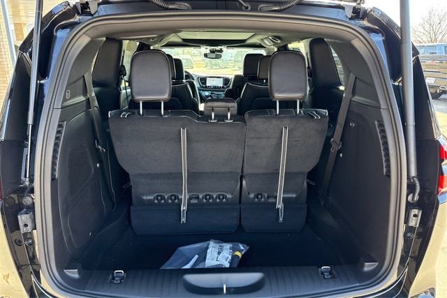 2026 Chrysler Pacifica PACIFICA LIMITED AWD