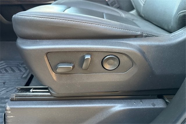 2025 Chevrolet Silverado 2500HD 4WD Crew Cab Standard Bed LTZ