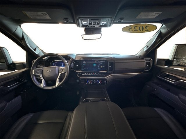 2025 Chevrolet Silverado 2500HD 4WD Crew Cab Standard Bed LTZ