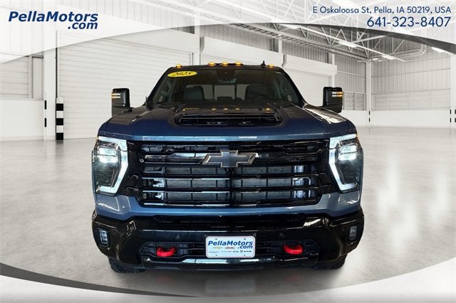 2025 Chevrolet Silverado 2500HD 4WD Crew Cab Standard Bed LTZ