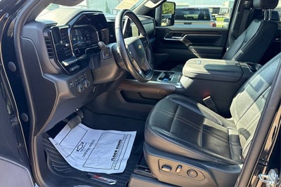 2024 Chevrolet Silverado 3500HD 4WD Crew Cab Standard Bed High Country