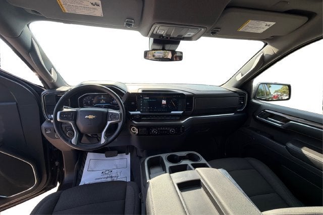 2023 Chevrolet Silverado 1500 4WD Crew Cab Standard Bed LT