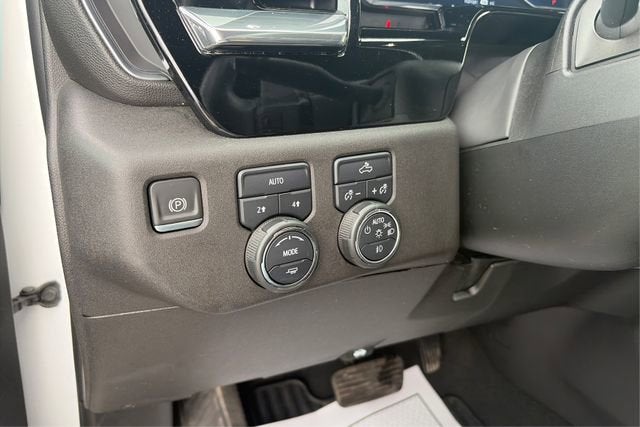 2023 Chevrolet Silverado 1500 4WD Crew Cab Short Bed RST