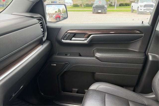 2023 Chevrolet Silverado 1500 4WD Crew Cab Short Bed RST