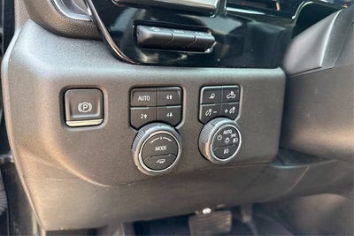 2023 Chevrolet Silverado 1500 4WD Crew Cab Short Bed LTZ