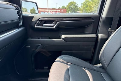 2023 Chevrolet Silverado 1500 4WD Crew Cab Short Bed LTZ