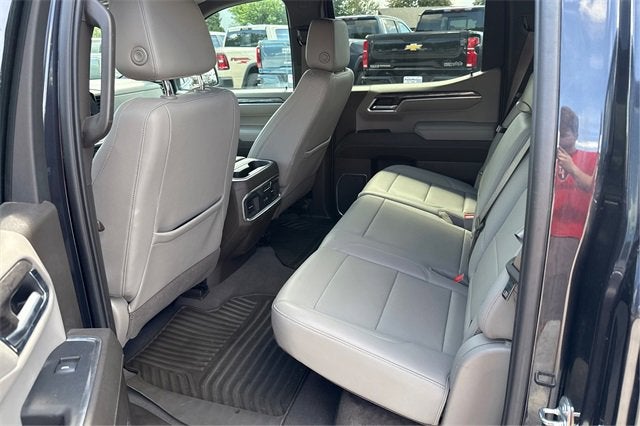 2023 Chevrolet Silverado 1500 4WD Crew Cab Short Bed LTZ