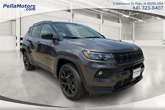 2024 Jeep Compass COMPASS LATITUDE 4X4