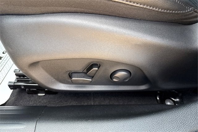 2024 Jeep Compass COMPASS LATITUDE 4X4