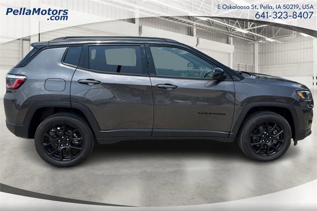2024 Jeep Compass COMPASS LATITUDE 4X4
