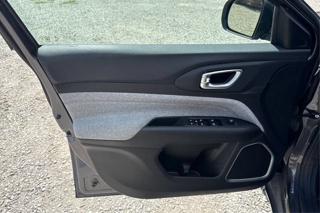 2024 Jeep Compass Latitude Lux FWD