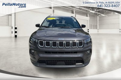 2024 Jeep Compass Latitude Lux FWD